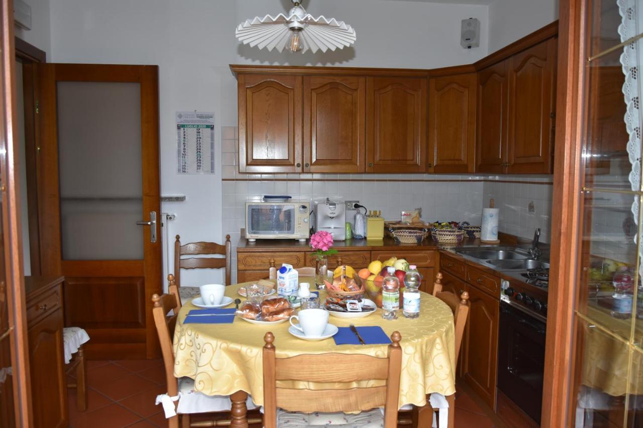 Al Vecchio Glicine Bed and Breakfast Gábria Buitenkant foto